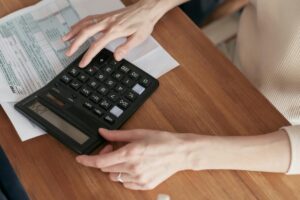 Navigating the Process of Debt Consolidation: How to Choose the Right Loan Provider